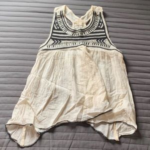 Hollister Biege Detailed Top